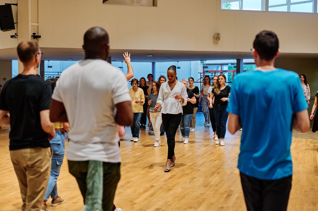 COURS DE KIZOMBA (Inscription) - SoCaliente